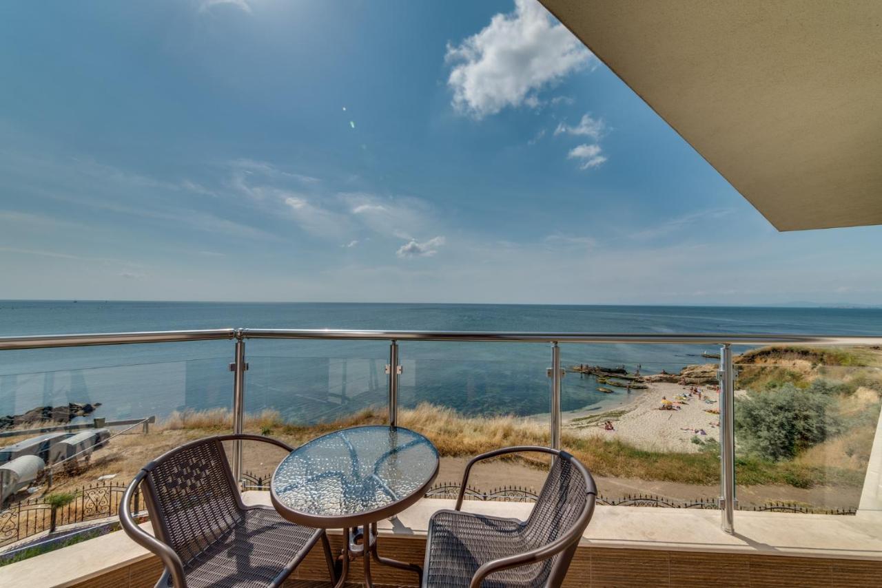 רבדה Apartcomplex Golden Bay מראה חיצוני תמונה