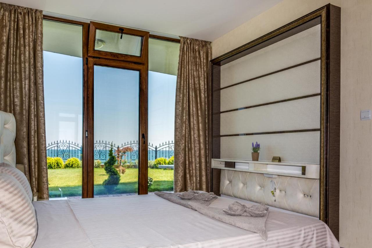 רבדה Apartcomplex Golden Bay מראה חיצוני תמונה