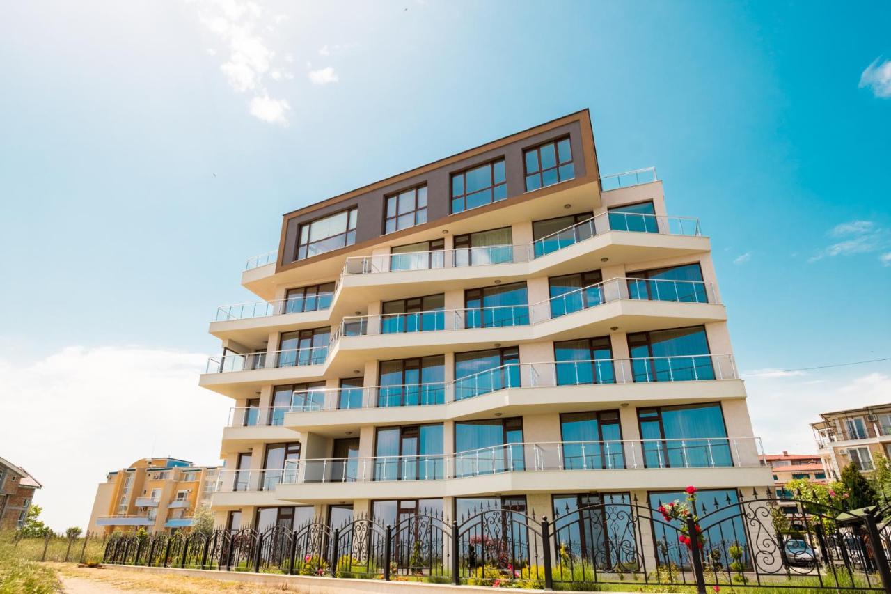 רבדה Apartcomplex Golden Bay מראה חיצוני תמונה