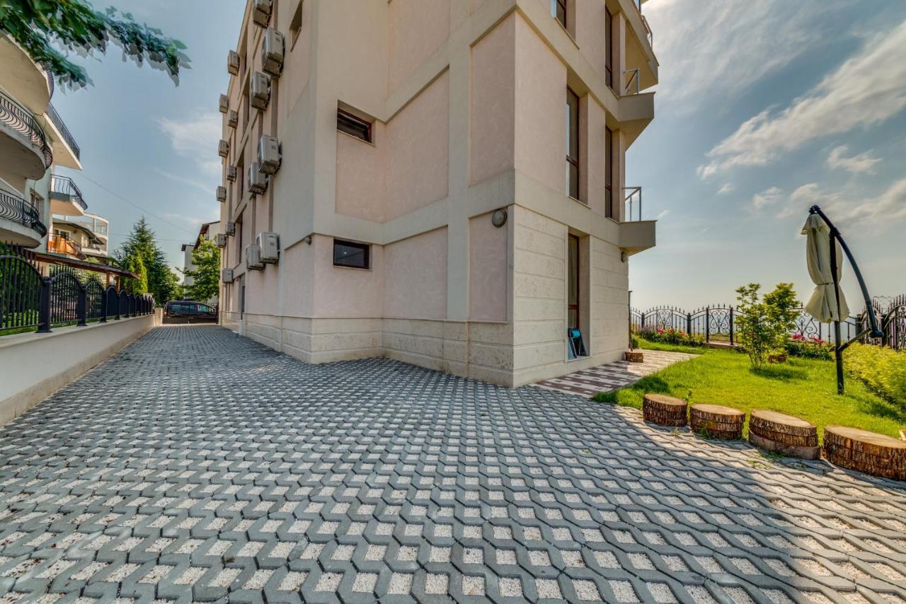 רבדה Apartcomplex Golden Bay מראה חיצוני תמונה