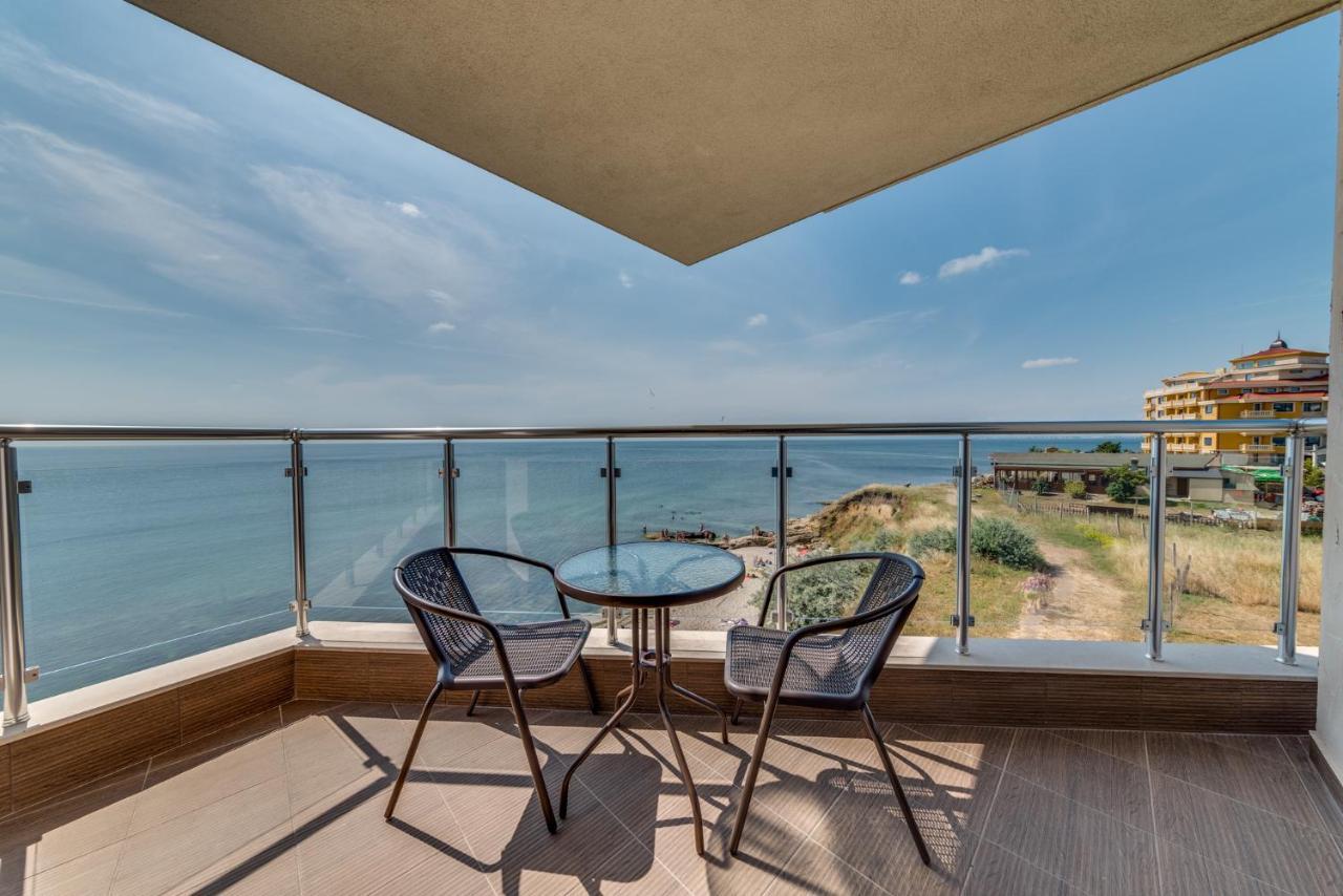 רבדה Apartcomplex Golden Bay מראה חיצוני תמונה