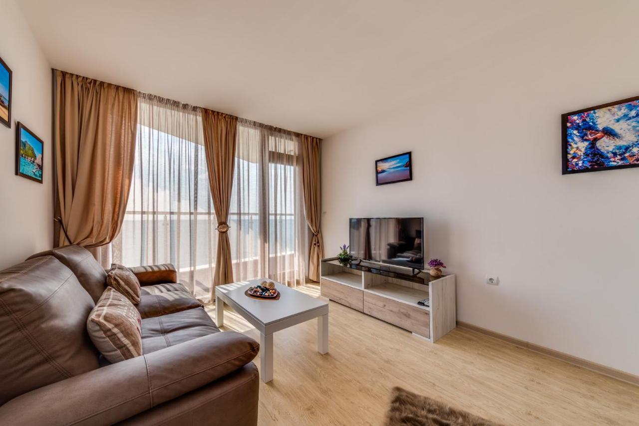 רבדה Apartcomplex Golden Bay מראה חיצוני תמונה
