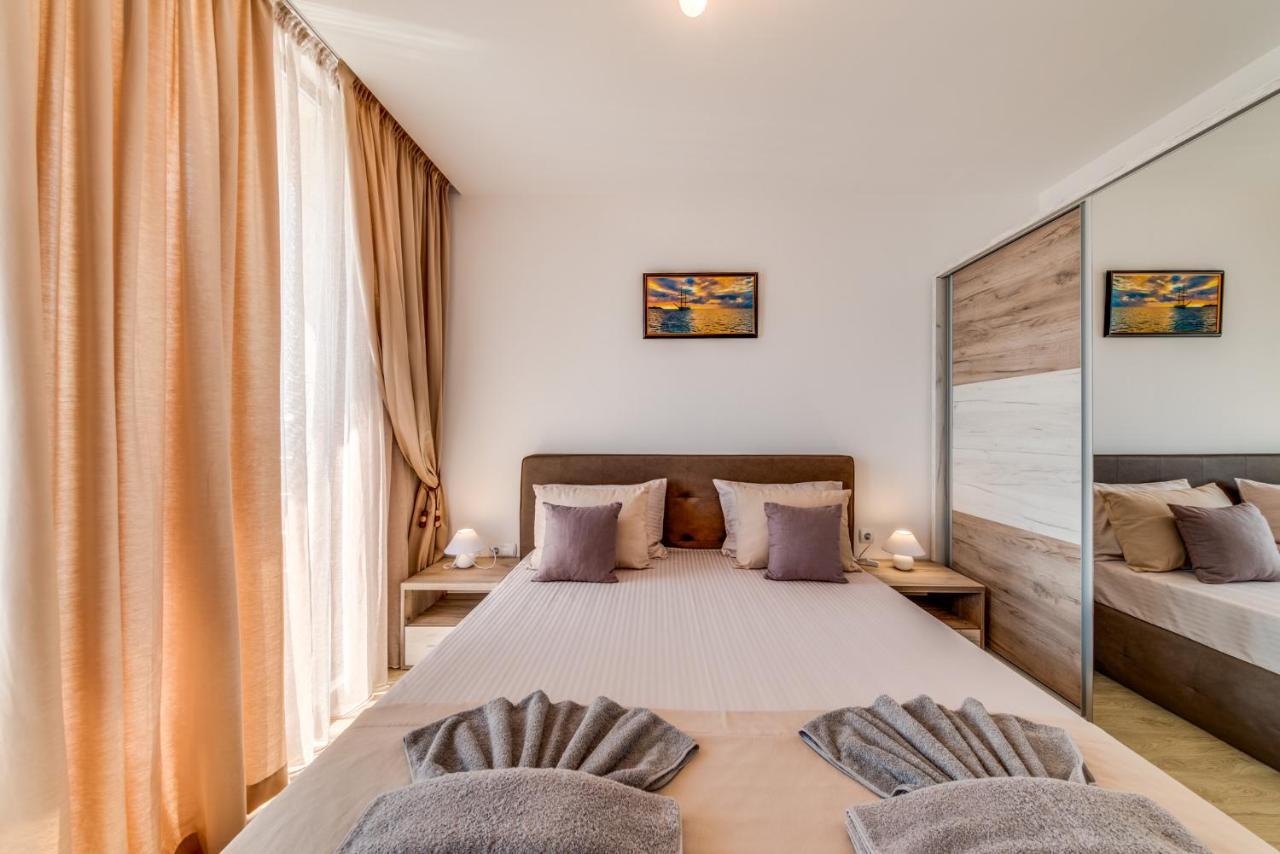רבדה Apartcomplex Golden Bay מראה חיצוני תמונה
