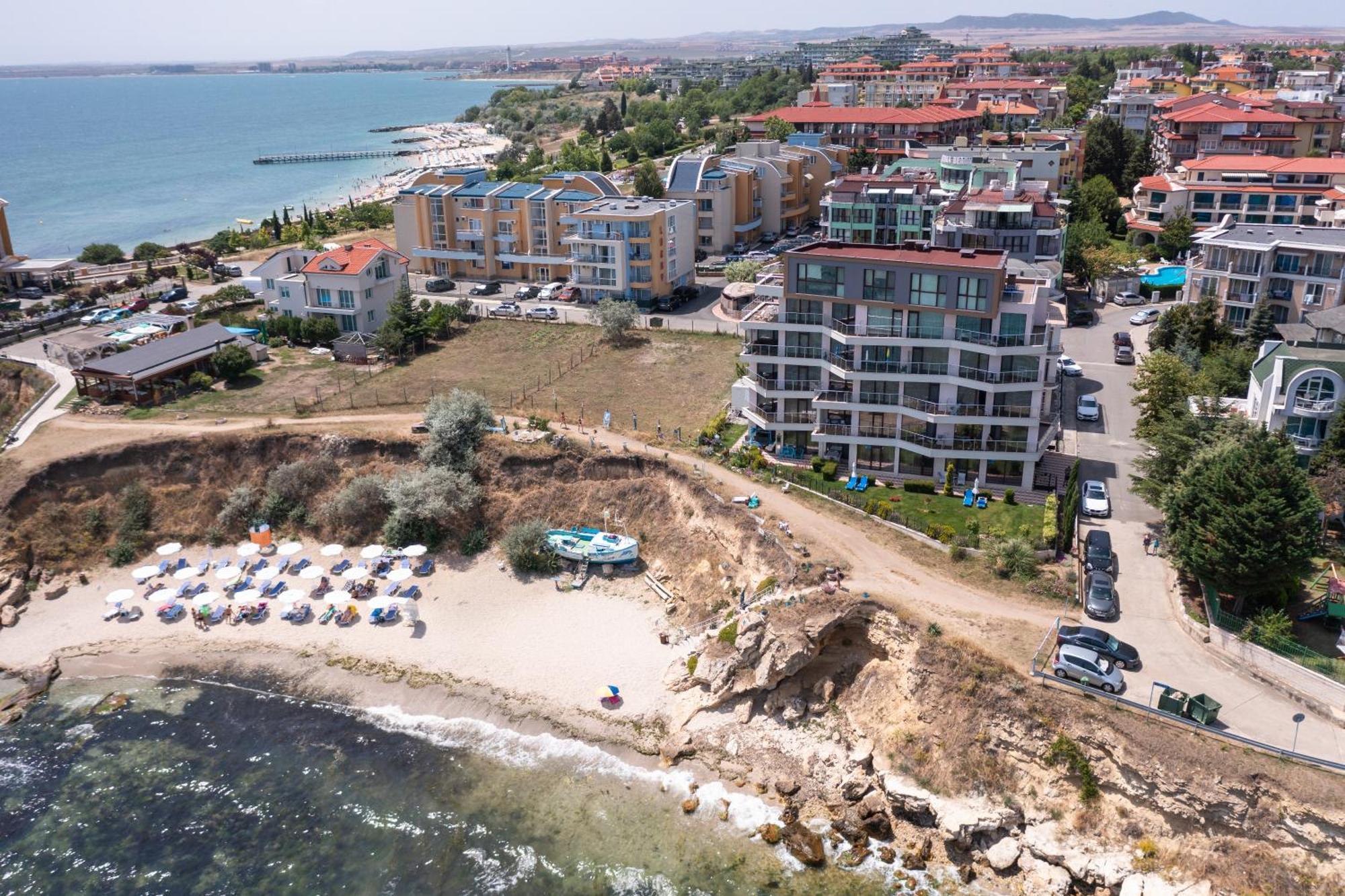 רבדה Apartcomplex Golden Bay מראה חיצוני תמונה