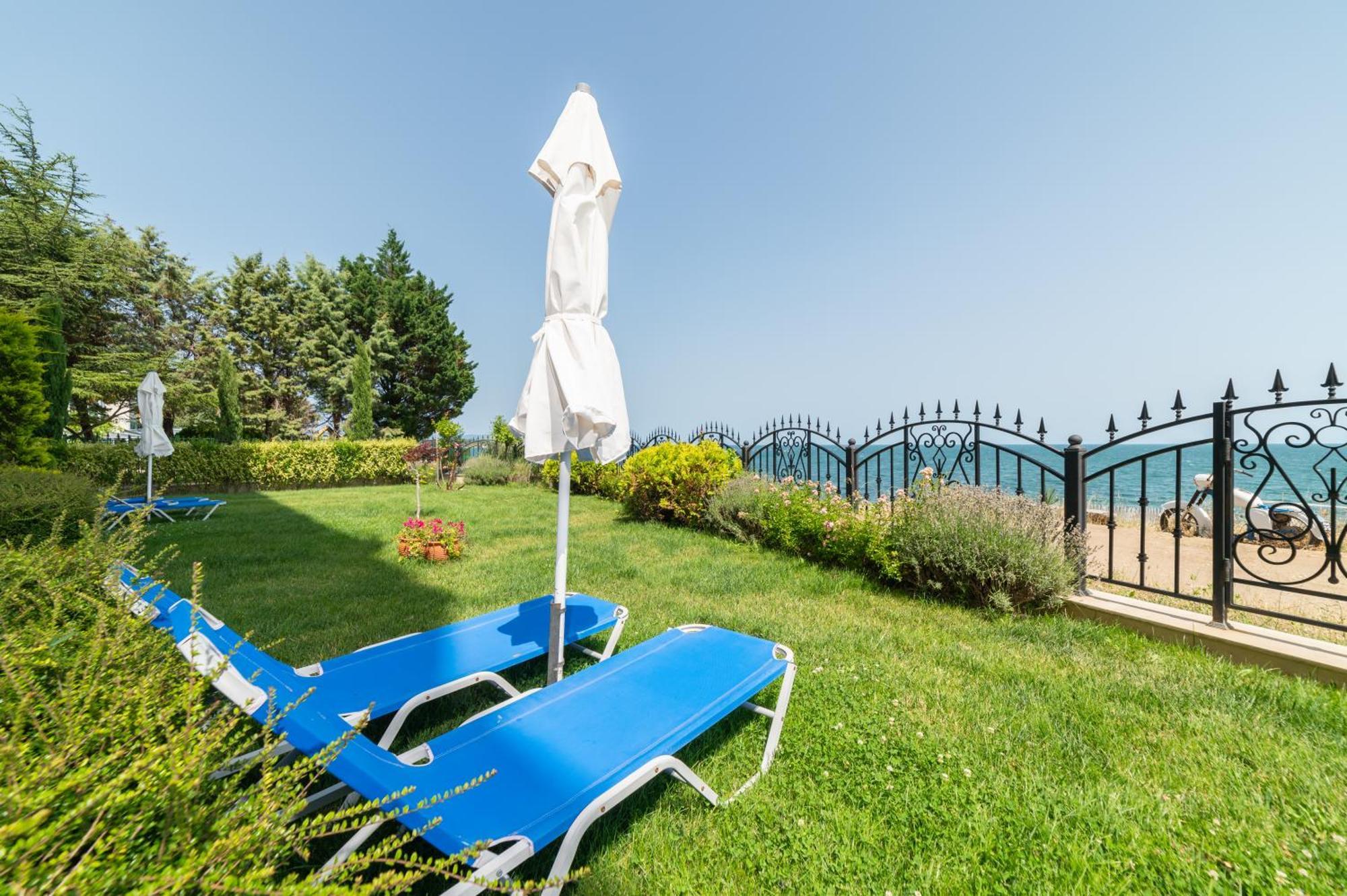 רבדה Apartcomplex Golden Bay מראה חיצוני תמונה