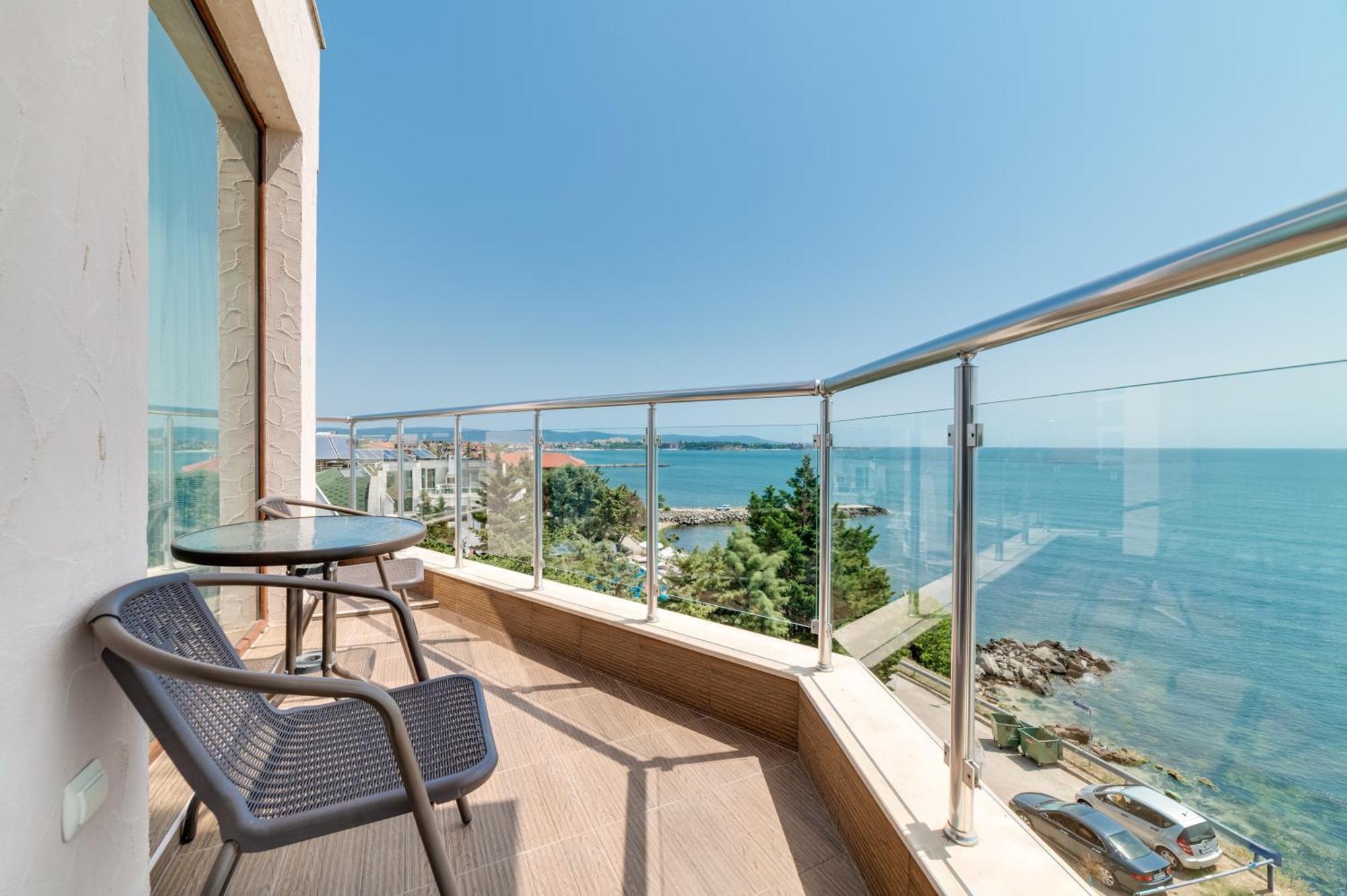 רבדה Apartcomplex Golden Bay מראה חיצוני תמונה