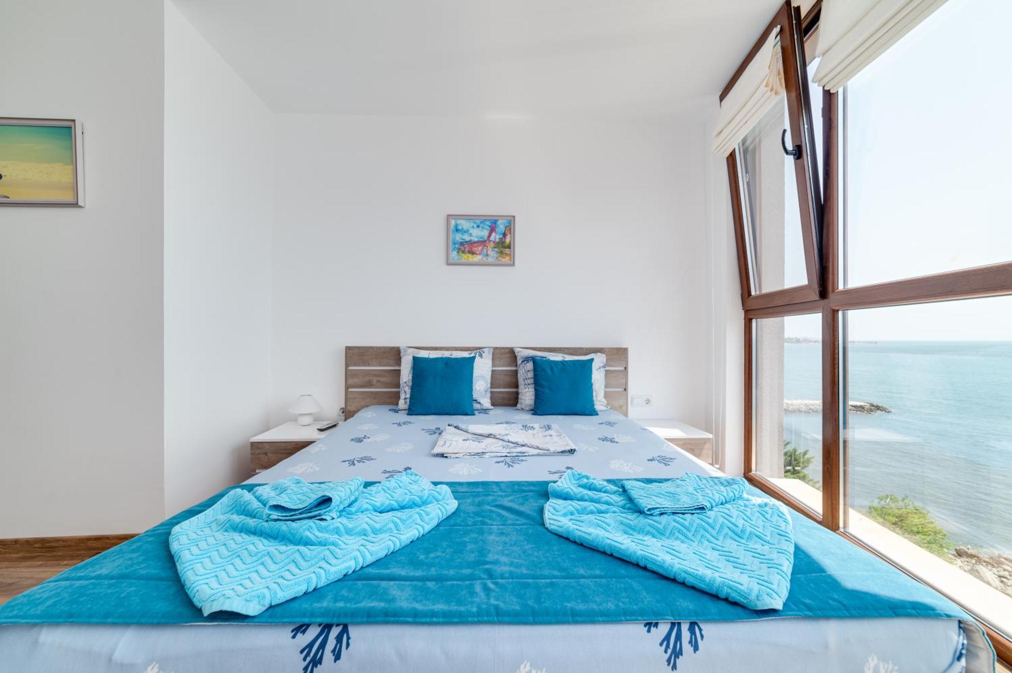 רבדה Apartcomplex Golden Bay מראה חיצוני תמונה