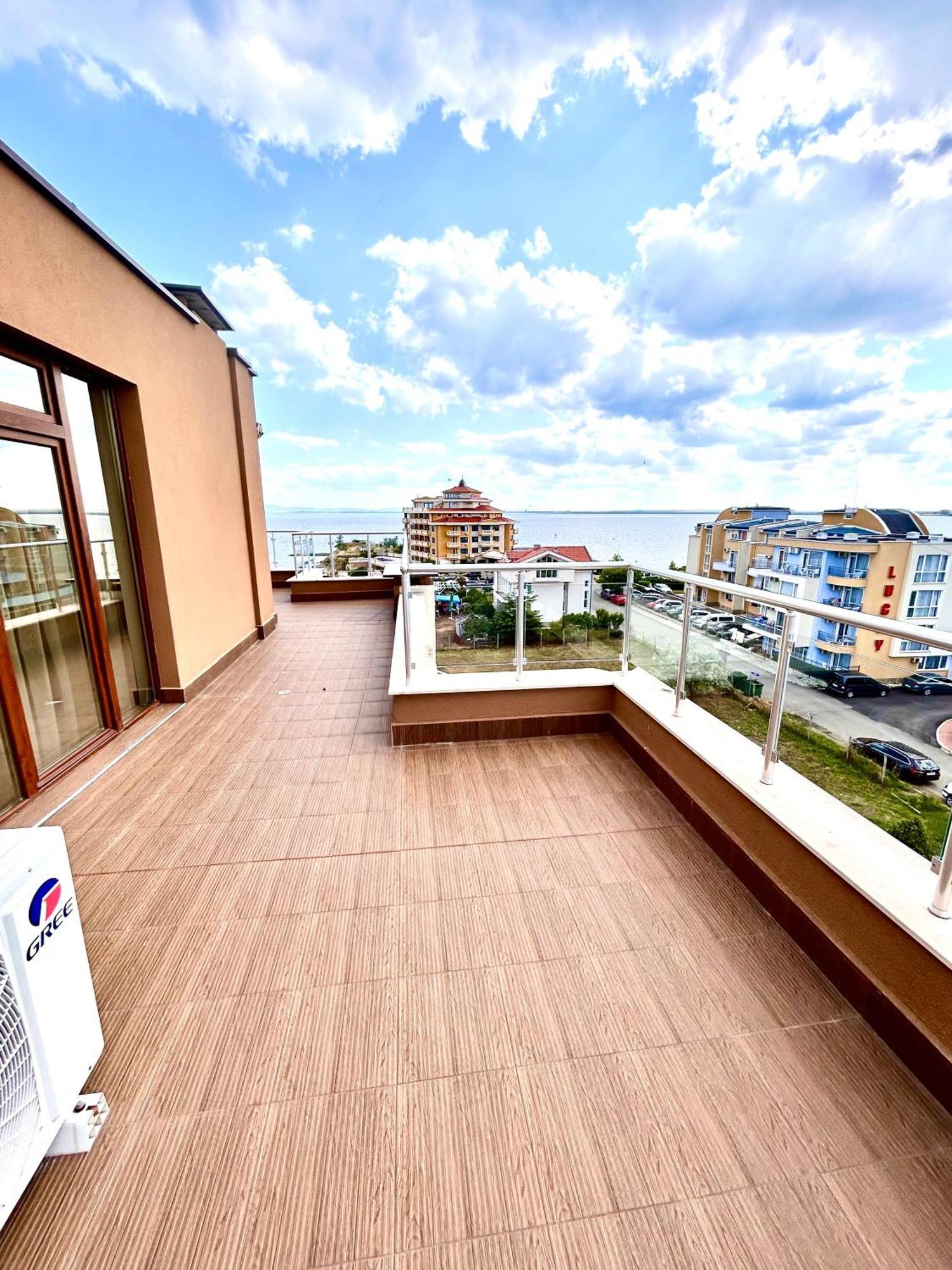 רבדה Apartcomplex Golden Bay מראה חיצוני תמונה